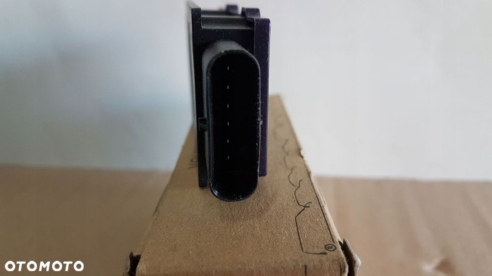 wzmacniacz anteny 5wa962133b - 4