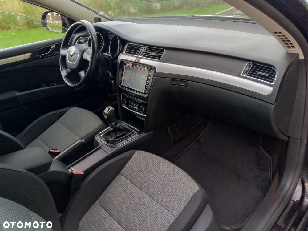 Skoda Superb 2.0 TDI 4x4 Exclusive - 18