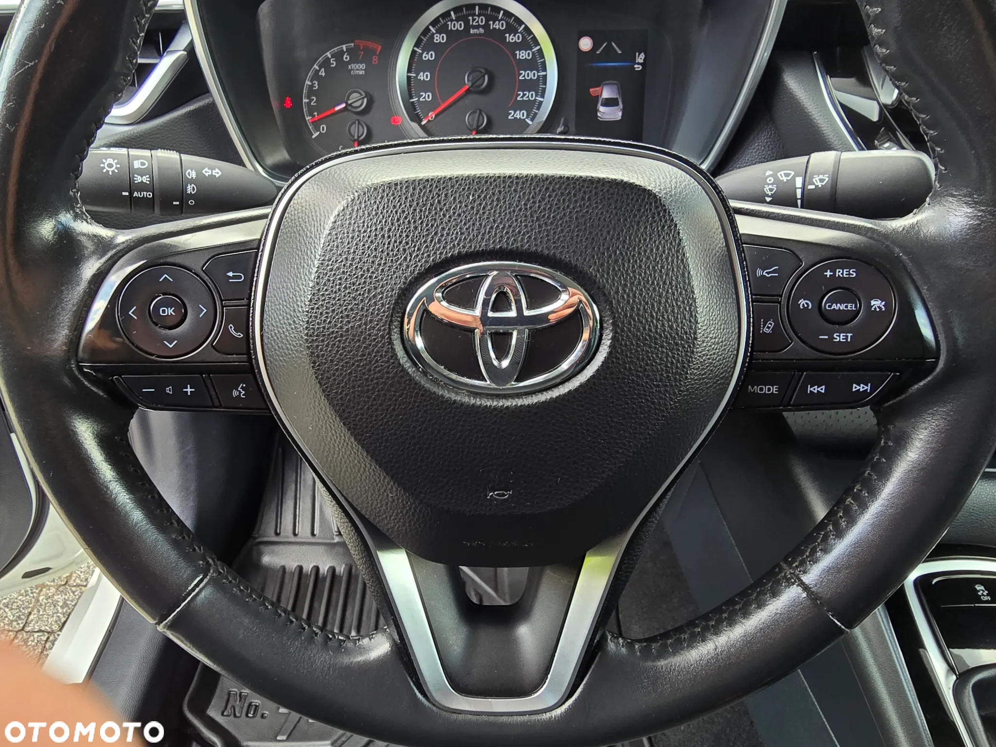 Toyota Corolla 1.6 Comfort - 20
