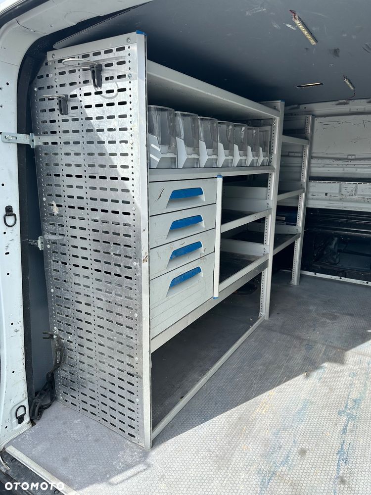 Renault Trafic - 29