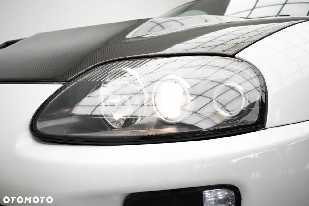 Toyota Supra - 17