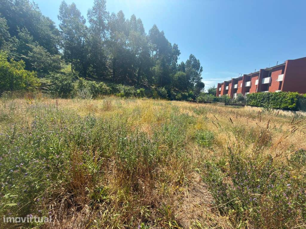 Terreno de 1.659 m² | Pontido, Póvoa de Lanhoso - Grande imagem: 5/5