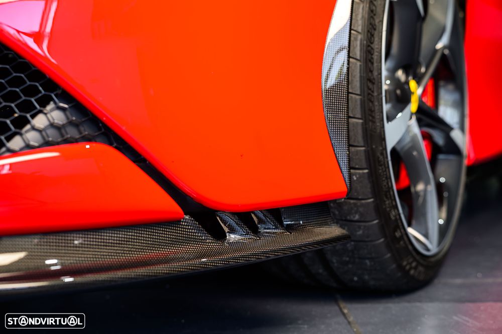 Ferrari SF90 Stradale - 17