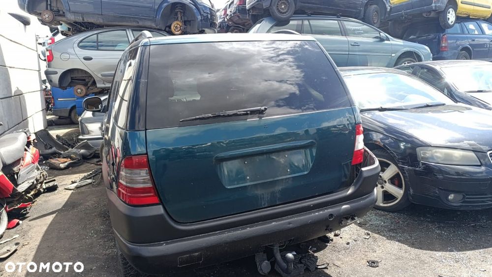 36306 Mercedes ML model od 97-01 silnik 3.2 218 km 112.942 skrzynia 722.662 lakier 269 - 4