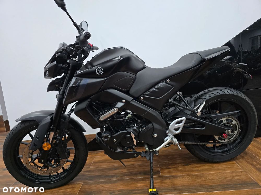 Yamaha MT - 5