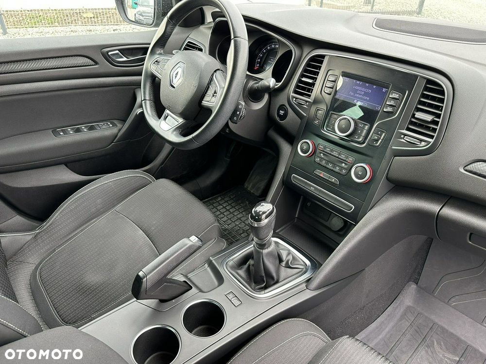 Renault Megane 1.6 SCe Limited - 31