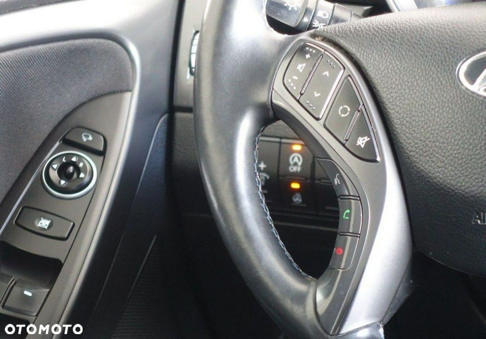 Hyundai i30 1.6 CRDi BlueDrive Go - 27