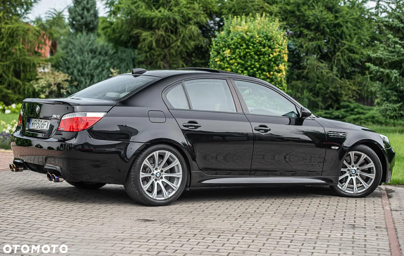 BMW M5 Standard - 14