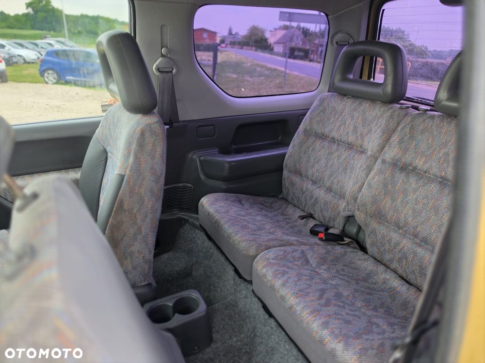 Suzuki Jimny - 23