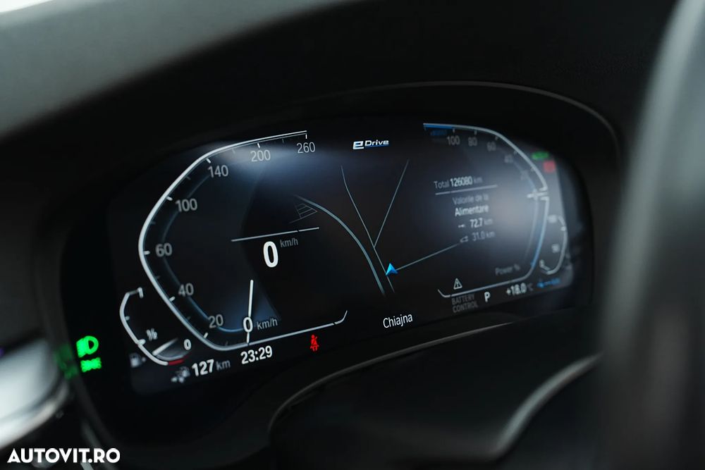 BMW Seria 5 530e xDrive Aut. - 21