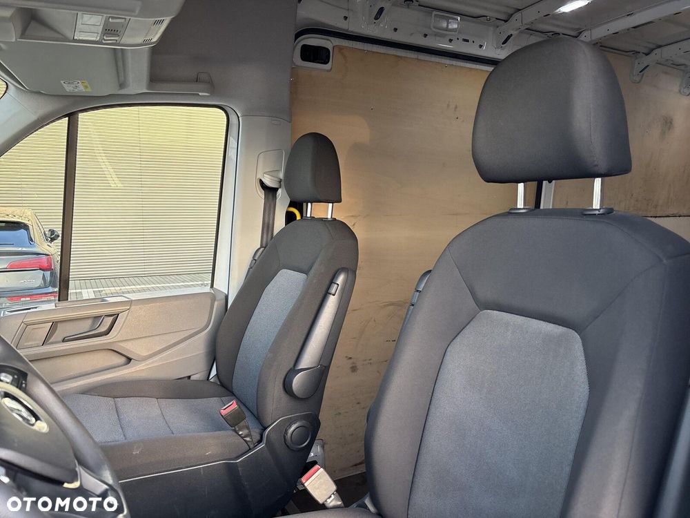 Volkswagen Crafter - 11