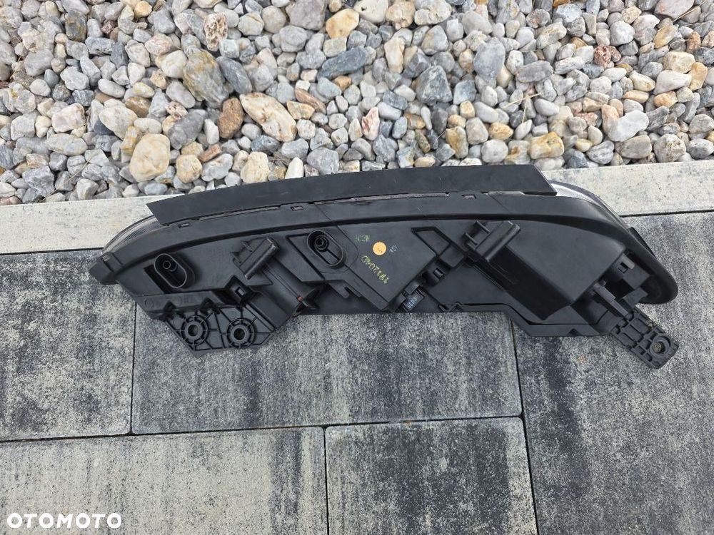 HYUNDAI KONA 1 I Lampa lewa przód Led DRL Kierunkowskaz D01L 92207 - 8
