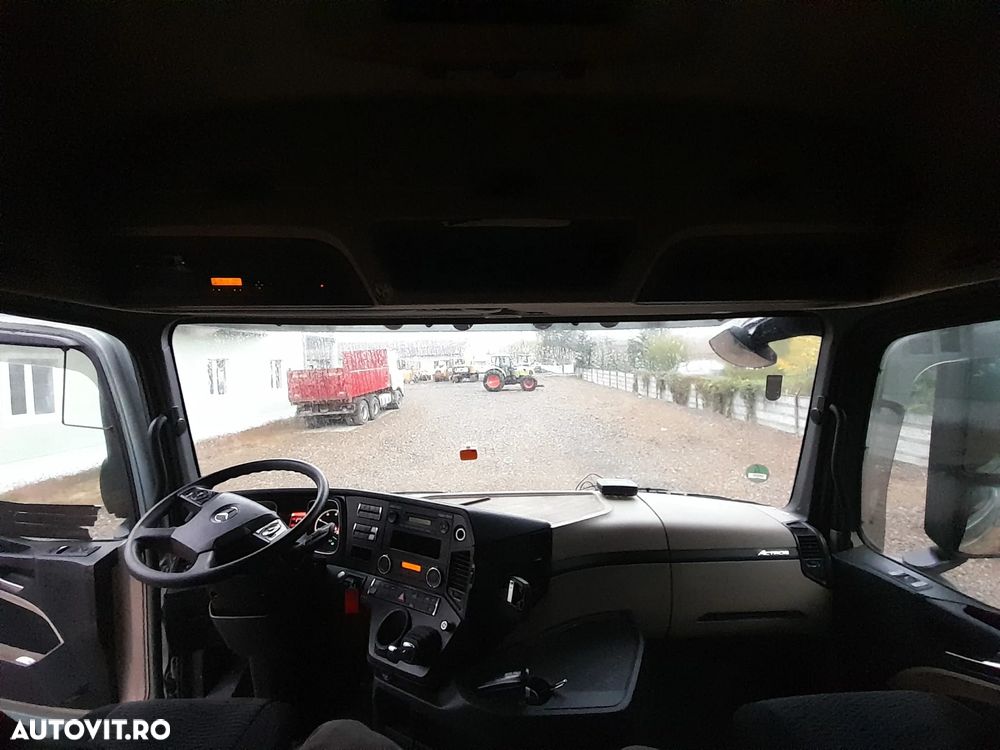 Mercedes-Benz 963-4-D - 6