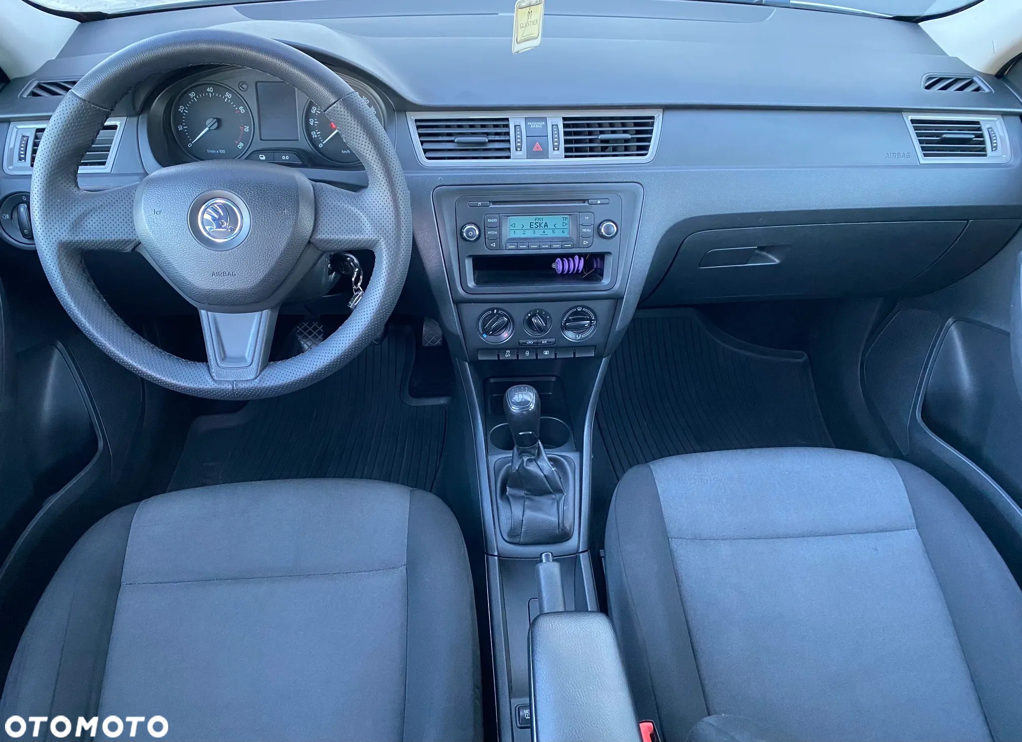 Skoda RAPID - 19