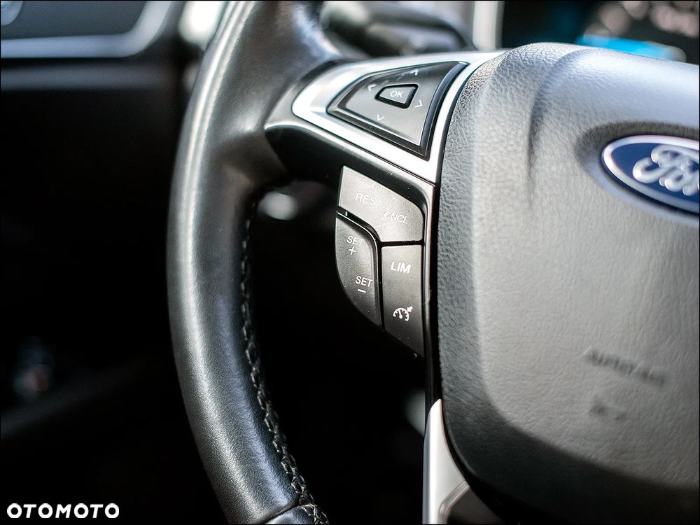 Ford Mondeo - 20