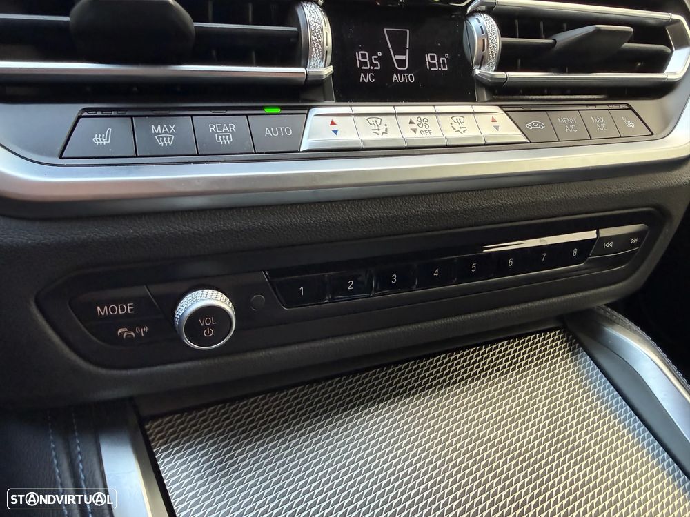 BMW 420 Gran Coupé d Pack Desportivo M Auto - 31