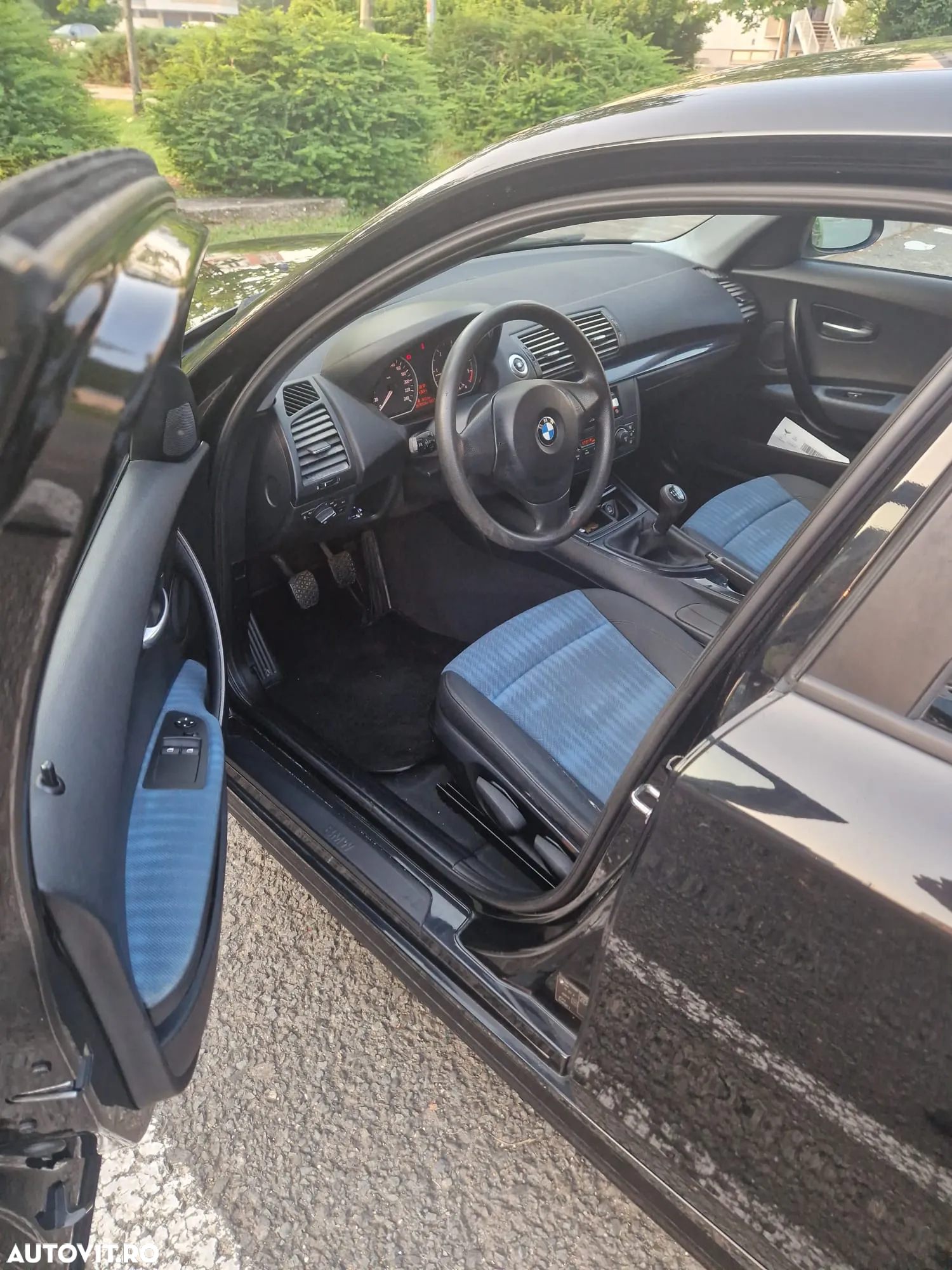 BMW Seria 1 118d - 8