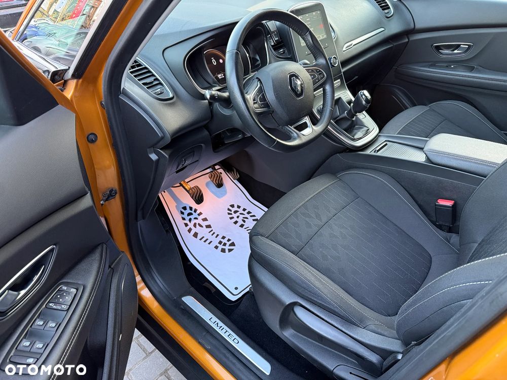 Renault Scenic TCe 140 GPF LIMITED - 17