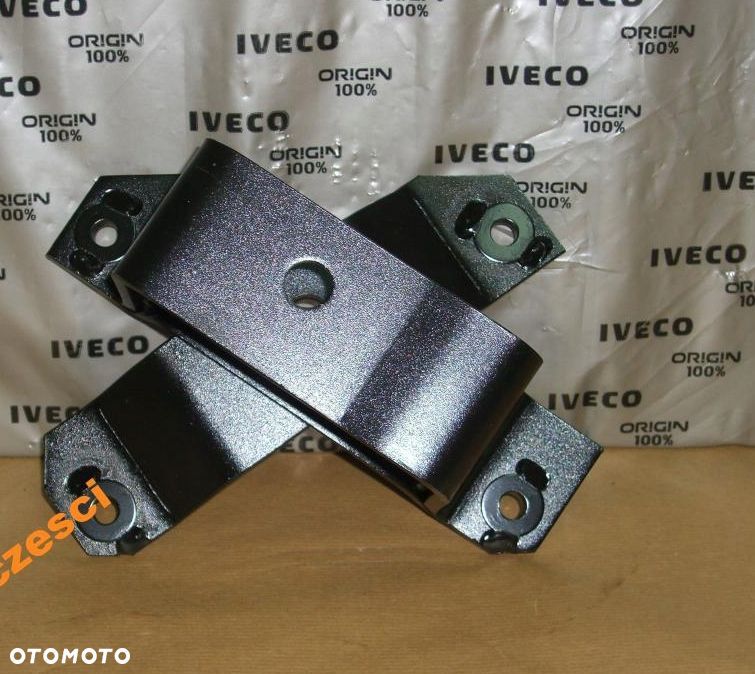 MOCOWANIE RESORU TYŁ IVECO DAILY 1990-2011 PRAWE - 1