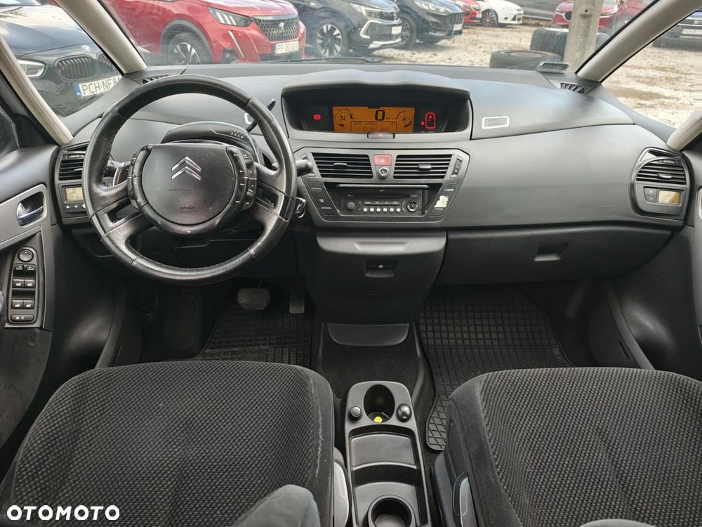 Citroën C4 Picasso - 11