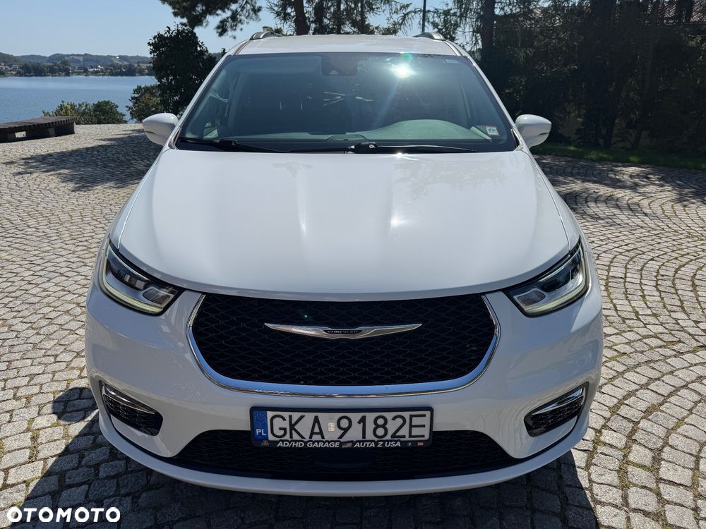 Chrysler Pacifica - 9