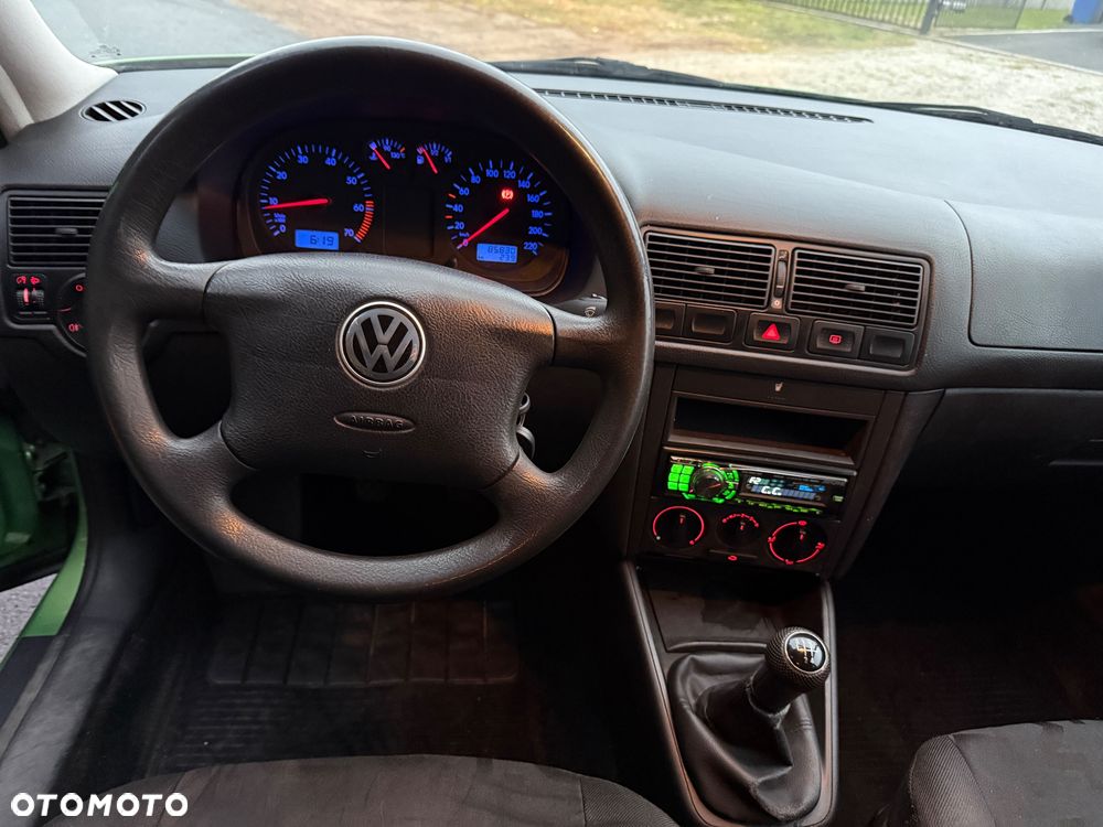 Volkswagen Golf 1.4 Basis - 6