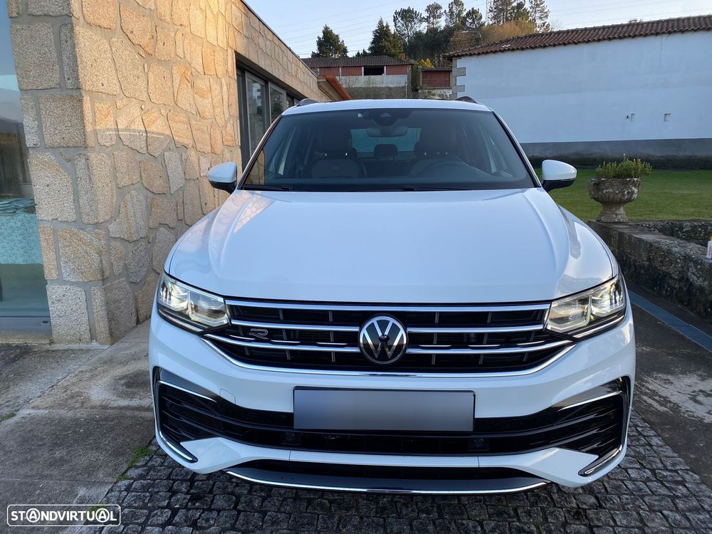 VW Tiguan 2.0 TDI R-Line DSG - 1