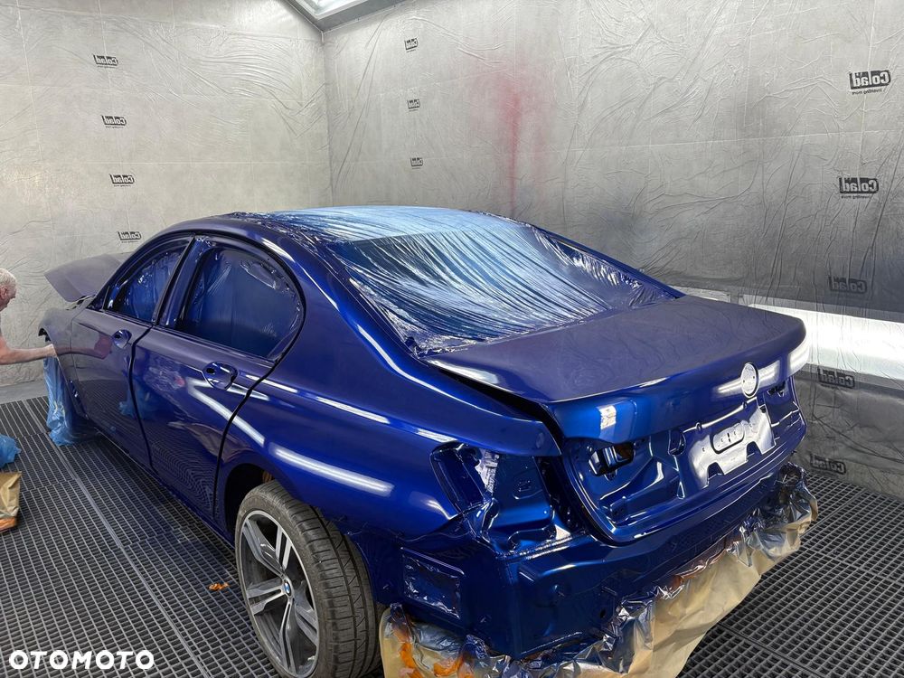 BMW Seria 7 - 18