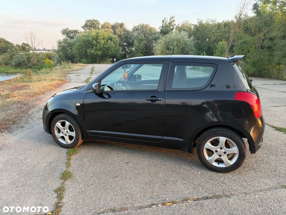 Suzuki Swift 1.3 GLX / Comfort - 2