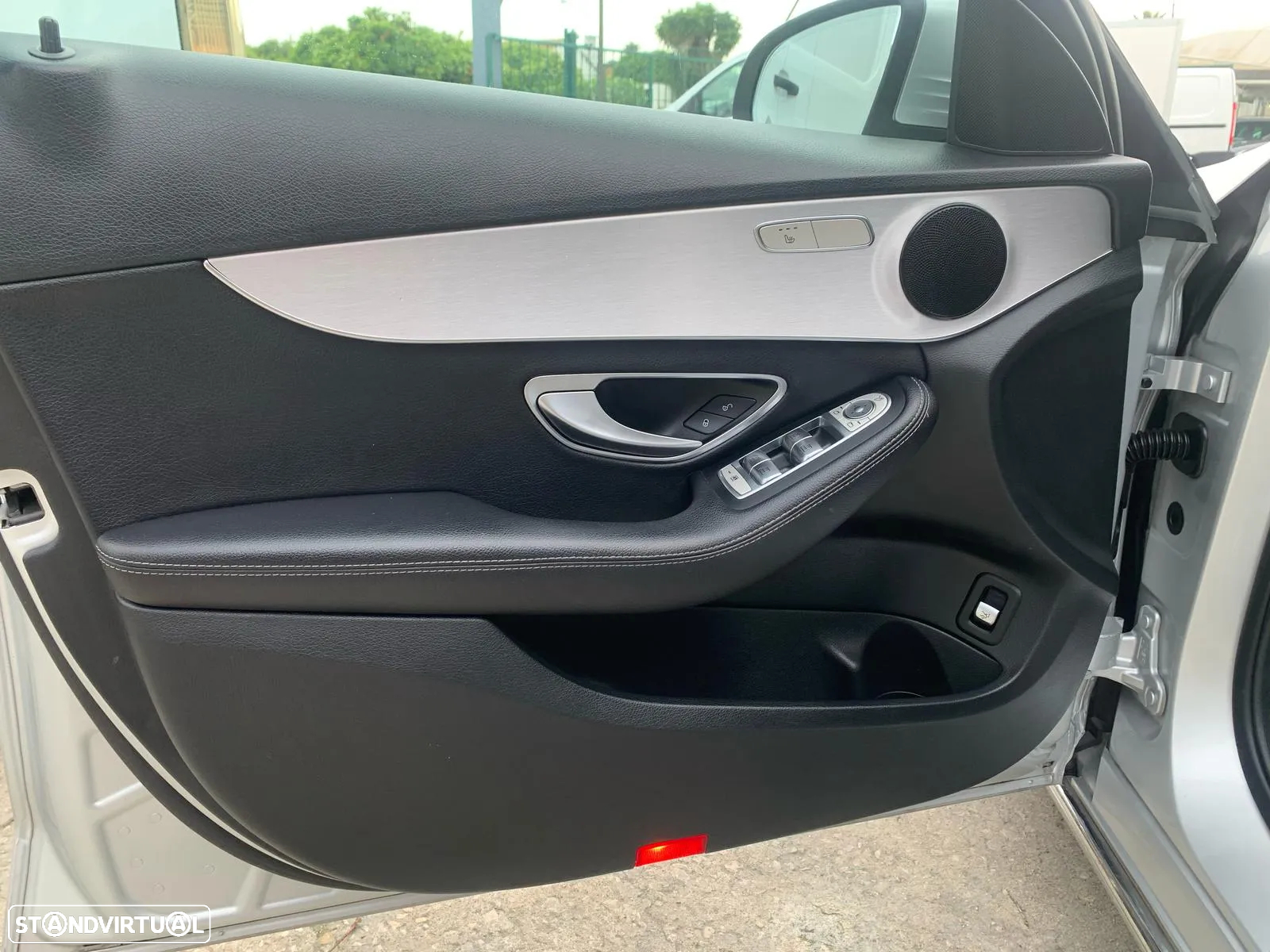 Mercedes-Benz C 300 BlueTEC Hybrid Avantgarde - 13