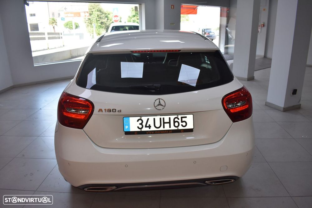 Mercedes-Benz A 180 d Urban - 10
