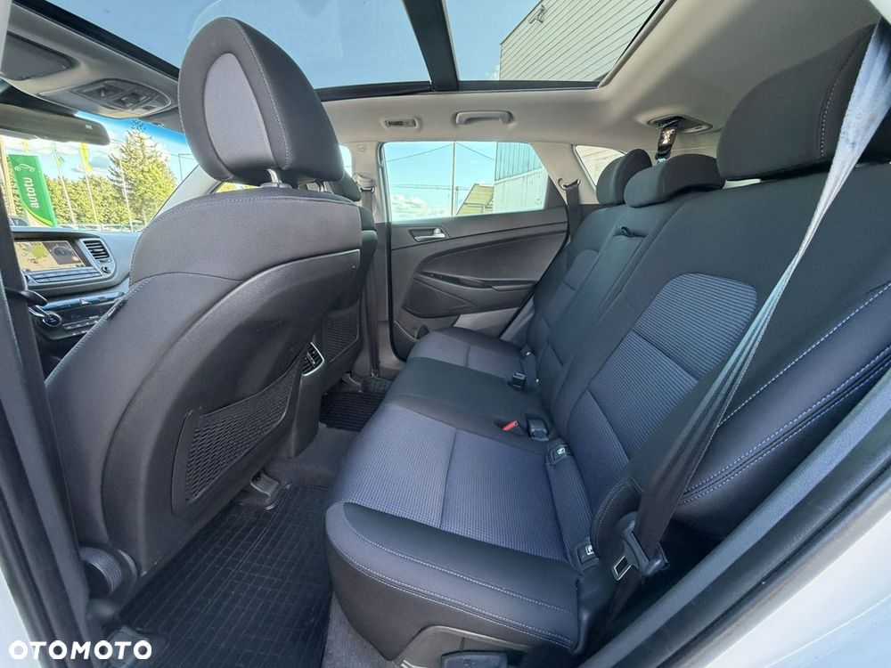 Hyundai Tucson 1.7 CRDI BlueDrive Premium 2WD DCT - 32