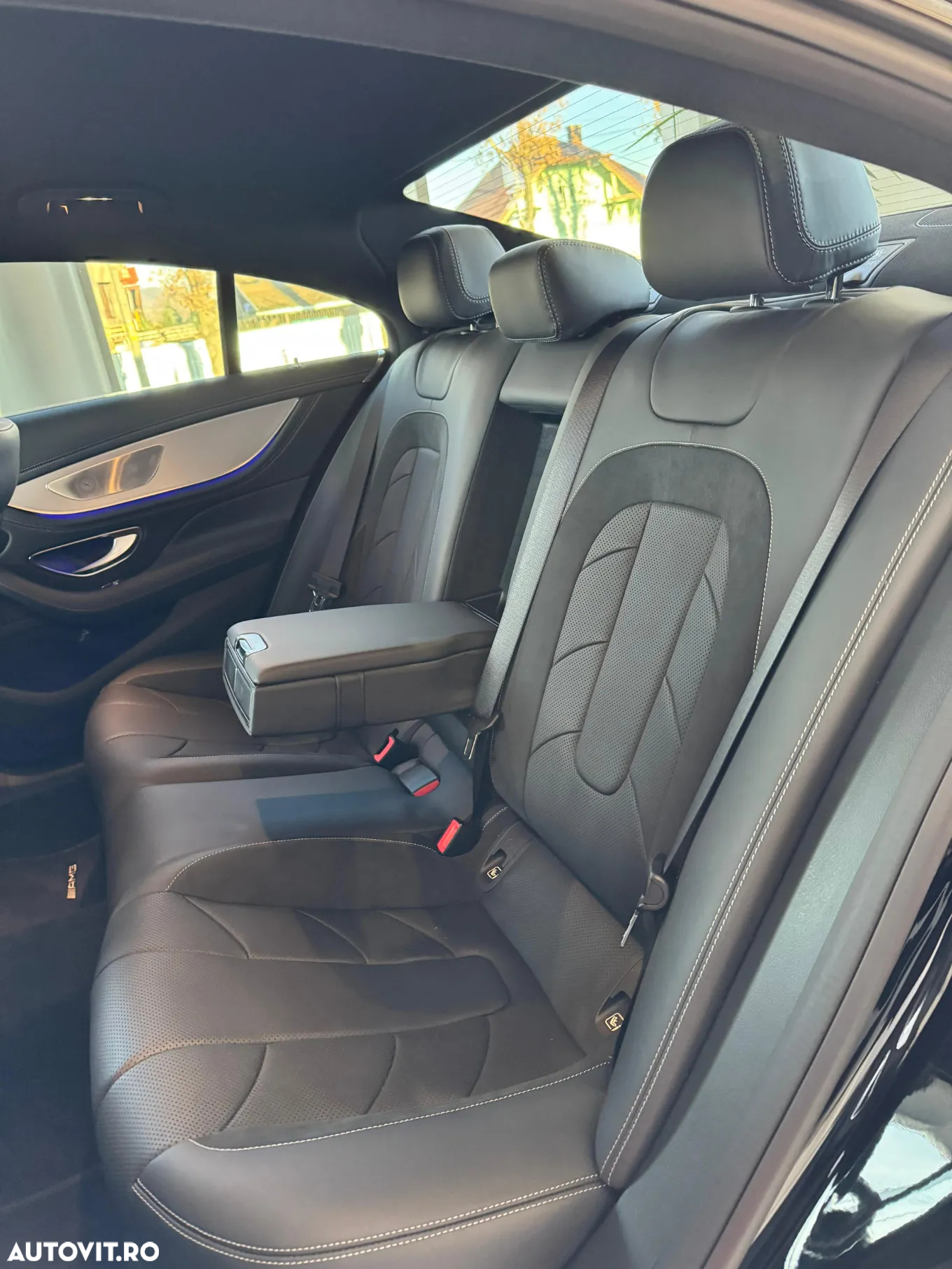 Mercedes-Benz CLS AMG 53 4MATIC Aut - 19