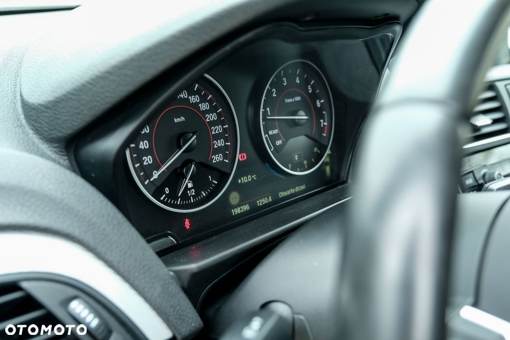 BMW Seria 1 120i M Sport - 20