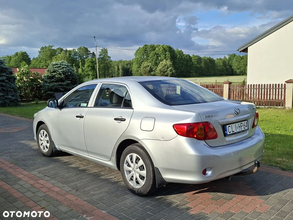 Toyota Corolla 1.4 VVT-i Terra - 4