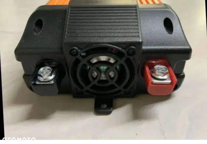 PRZETWORNICA NAPIĘCIA SAMOCHODOWA 500W / 4000W 12V POWER INVERTER KONWERTER NOWY - 5
