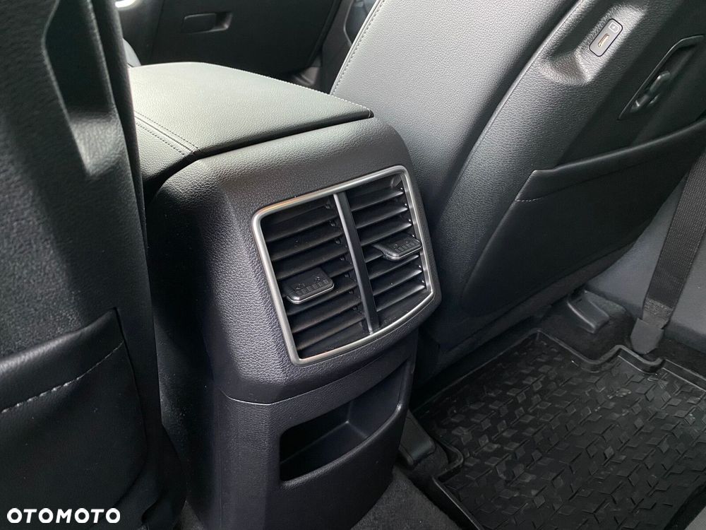 Kia Sportage - 36
