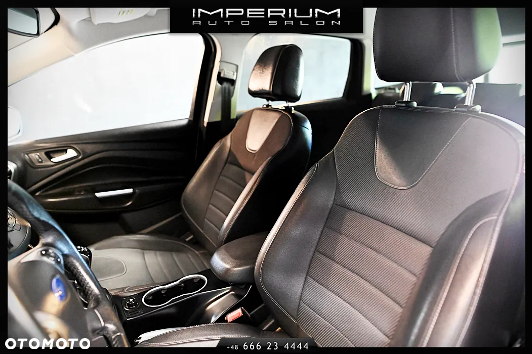 Ford Kuga 2.0 TDCi 4x4 Titanium - 27