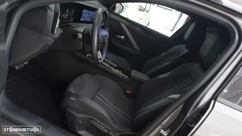 Opel Astra 1.5 D GS Line Aut. - 16