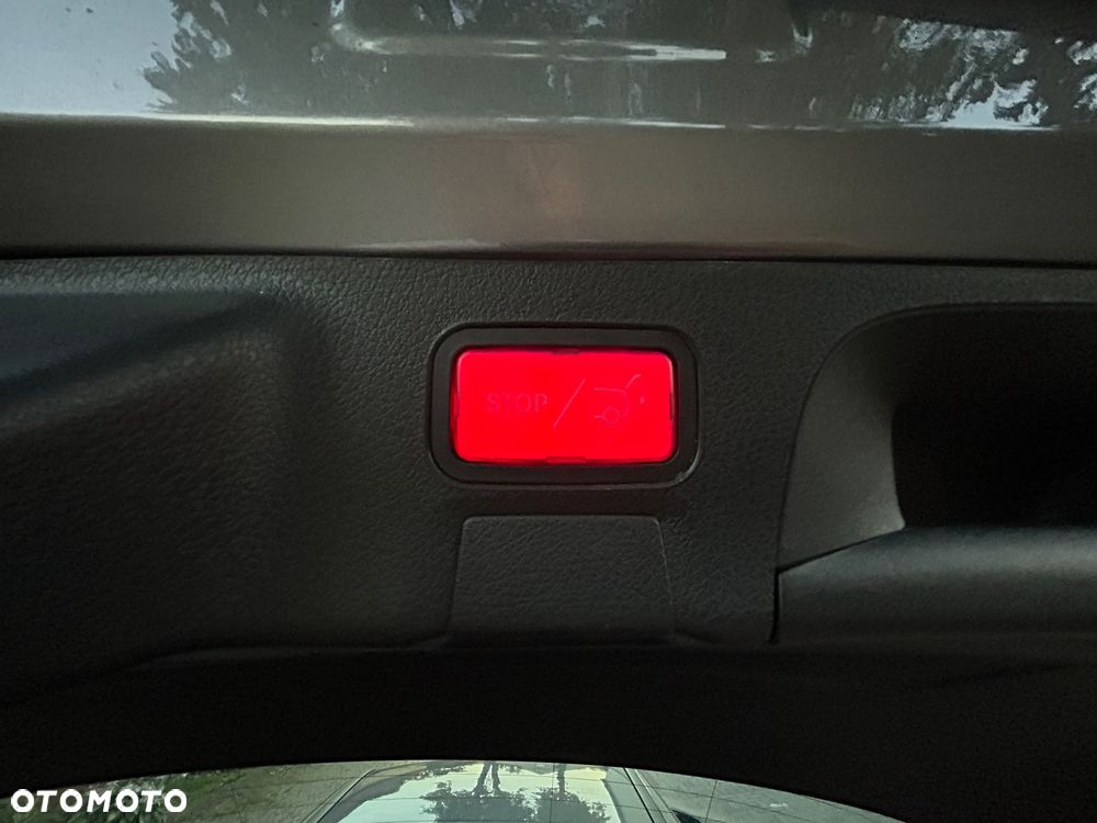 Mercedes-Benz CLA 180 7G-DCT Edition 2021 - 35
