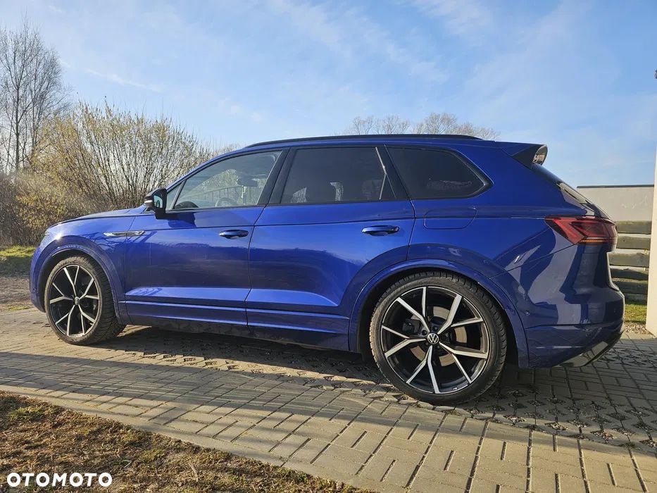 Volkswagen Touareg 3.0 V6 TFSI Plug-In Hybrid 4Mot Elegance - 4