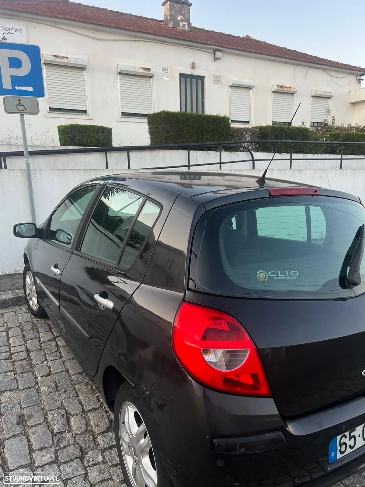 Renault Clio 1.2 16V Dynamique - 4