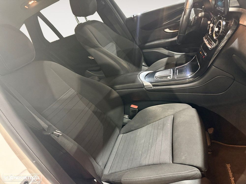 Mercedes-Benz GLC 300 de 4Matic - 15