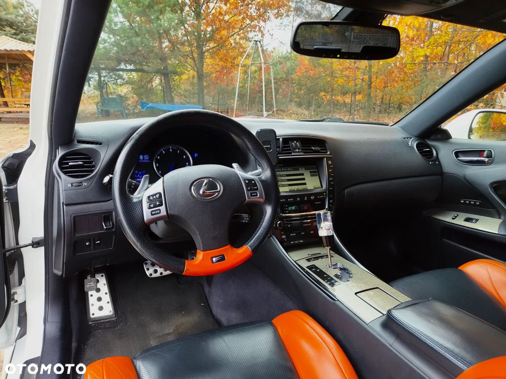 Lexus IS F - 6