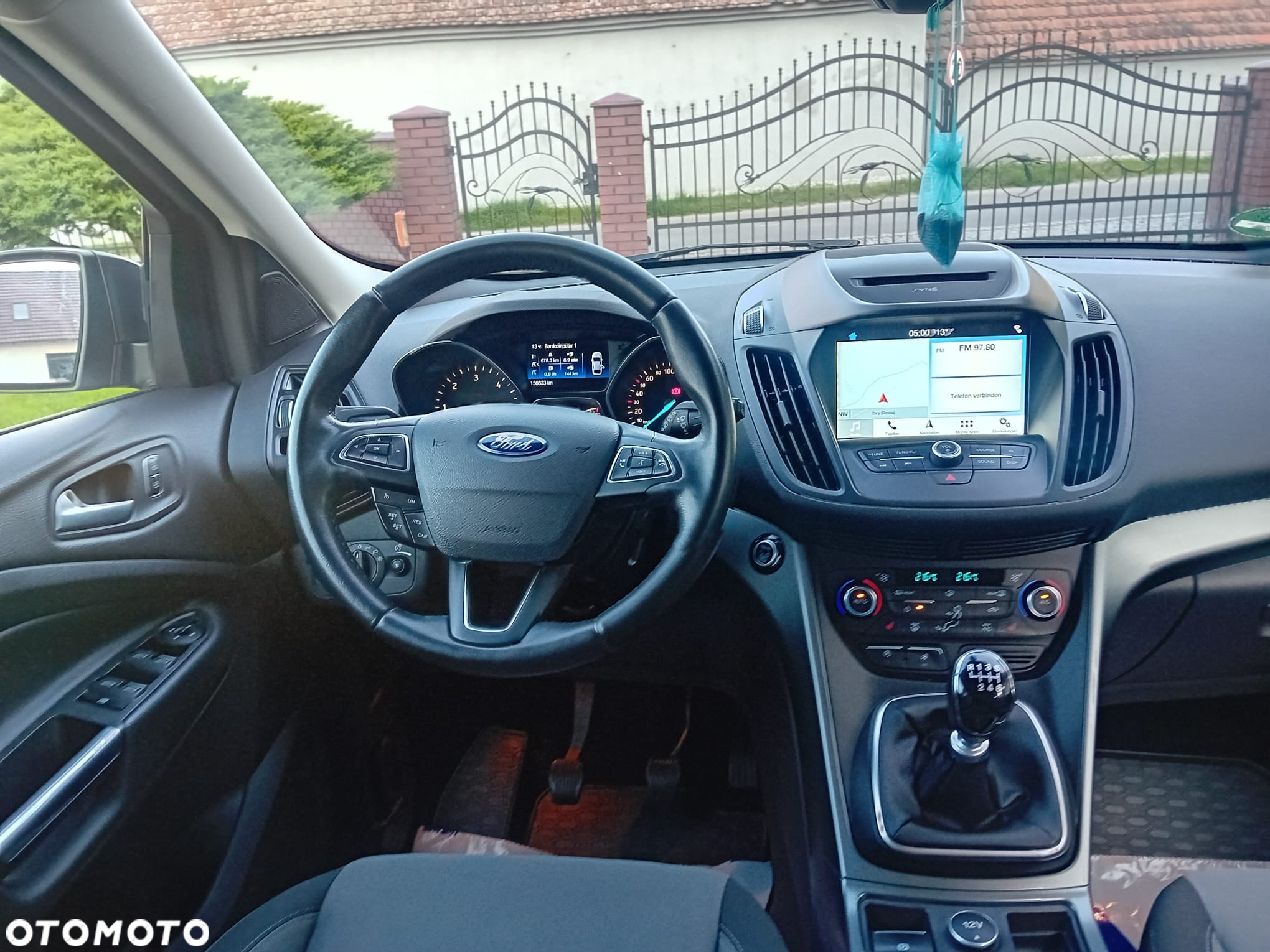 Ford Kuga 2.0 TDCi 2x4 Business Edition - 26
