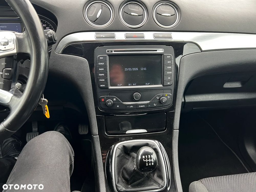 Ford S-Max 2.0 TDCi DPF Trend - 16