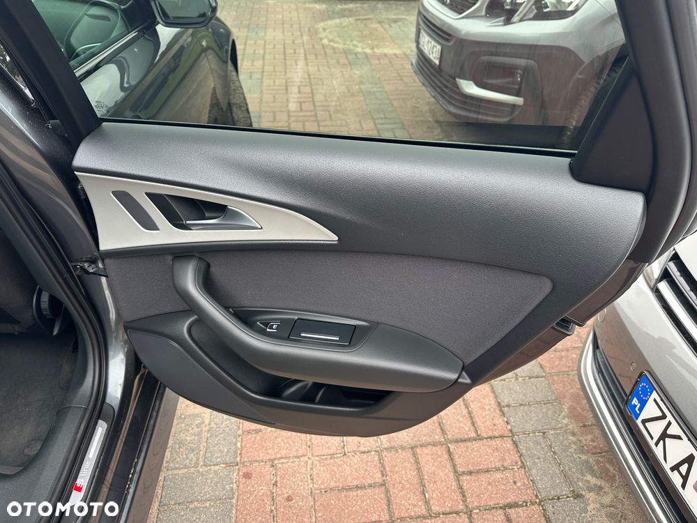 Audi A6 Avant 2.0 TDI Ultra DPF S tronic - 25