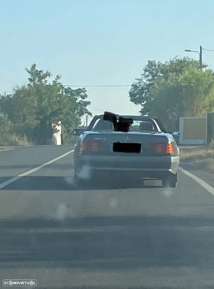 Mercedes-Benz SL 300 SE - 27