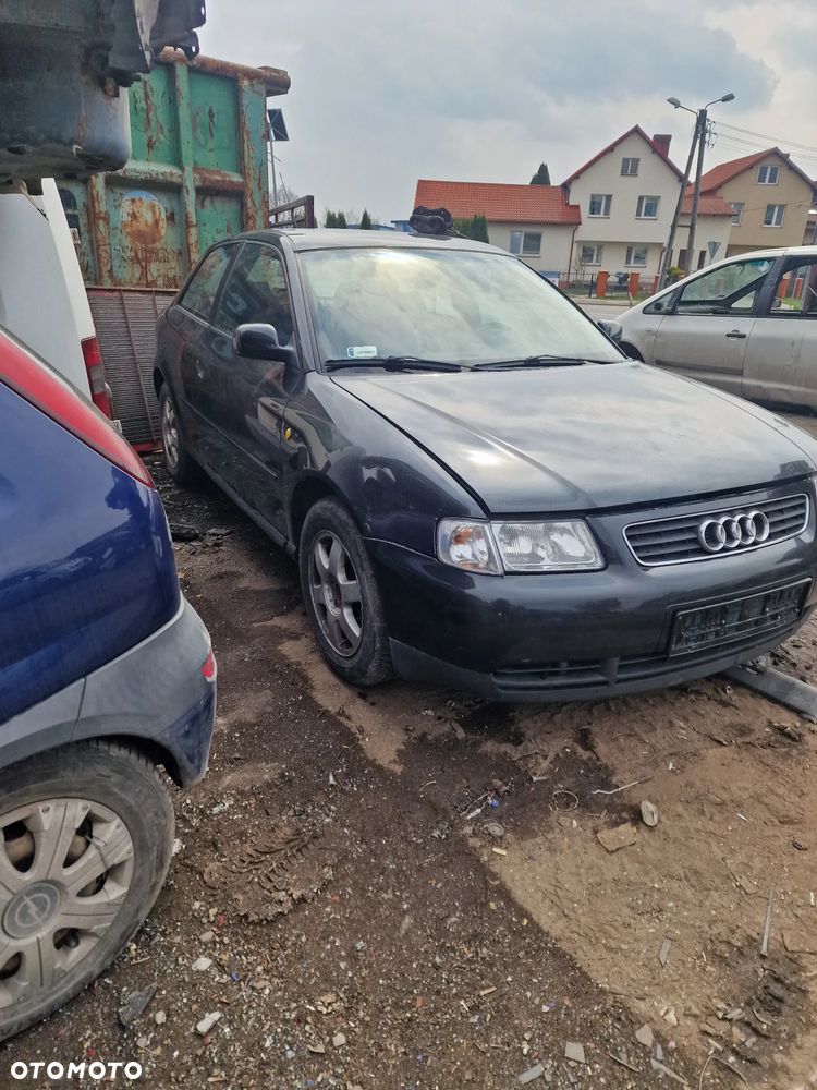 Audi A3 8L przed lift 3d 1.9 tdi 110km AHF skrzynia 5b DEA lakier LZ9U na czesci - 2