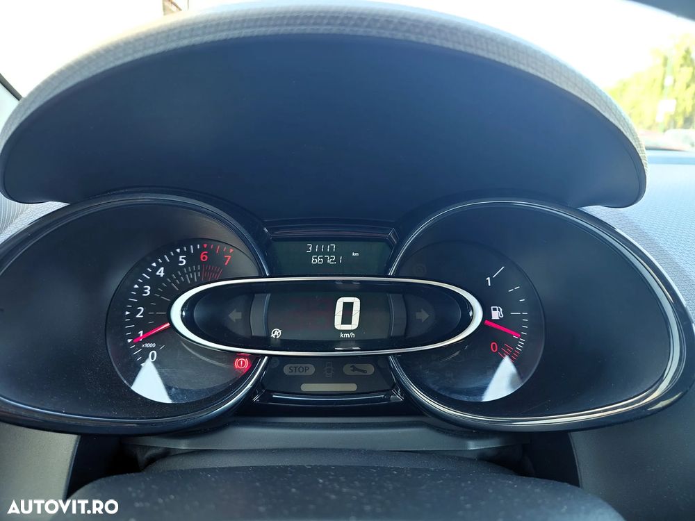 Renault Clio TCe Life - 8